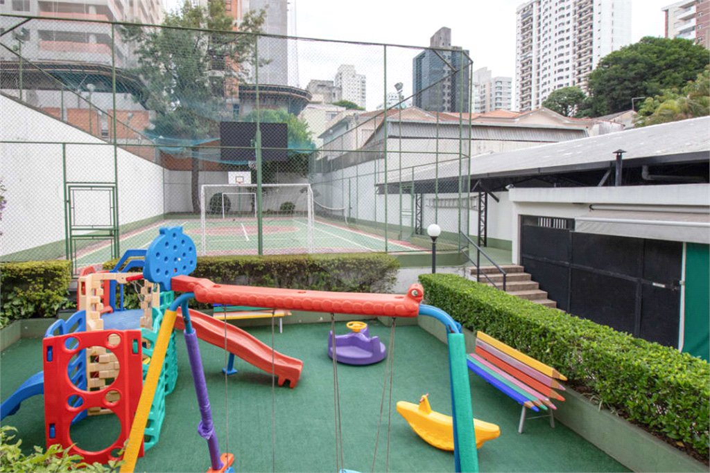 Apartamento á venda - Vila Clementino