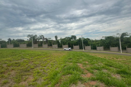 Terreno à venda no condomínio Condomínio Tamboré Prudente, Presidente Prudente - SP