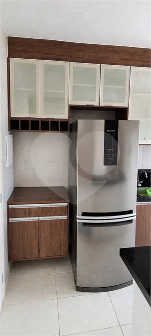 Indaiatuba - Edificio Vila Helvetia - R$ 470,000,00 - Apartamento novo, mobiliado, completo, muito bem conservado e planejado,Localizado no 5° andar, o imóvel oferece uma vista para o estacionamento e a área verde, além de receber sol durante todo o dia, proporcionando ambientes naturalmente ilum