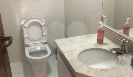 Duplex à venda com 5 quartos, sendo 4 suítes,  em Aviação, Praia Grande, SP