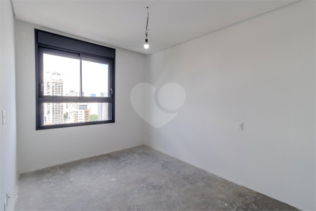 Apartamento à venda com 3 suítes em Campo Belo, São Paulo, SP