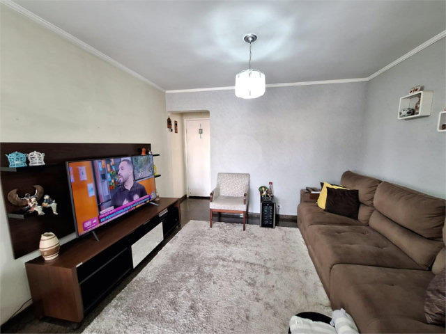 Apartamento à venda com 3 quartos em Vila Nivi, São Paulo, SP