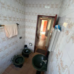Casa residencial e comercial a venda com renda em Louveira-SP