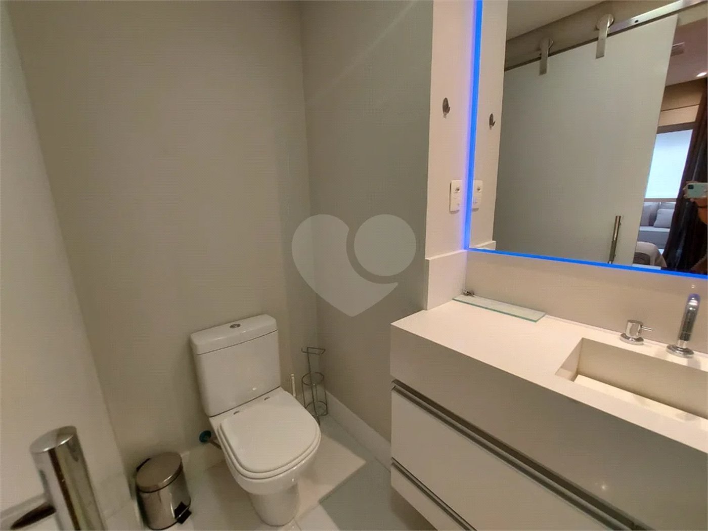 Apartamento Mobiliado na Vila Olimpia com 54m² e 1 vaga