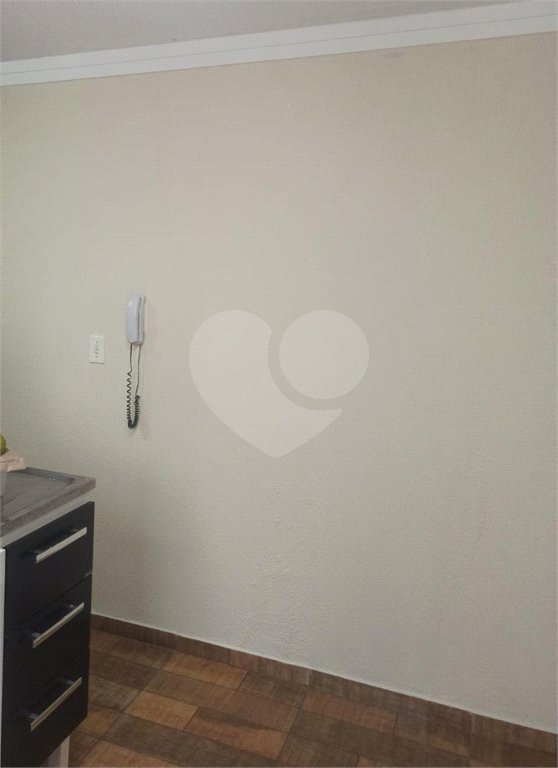 Apartamento no térreo, localizado no Condomínio Residencial Monte Everest