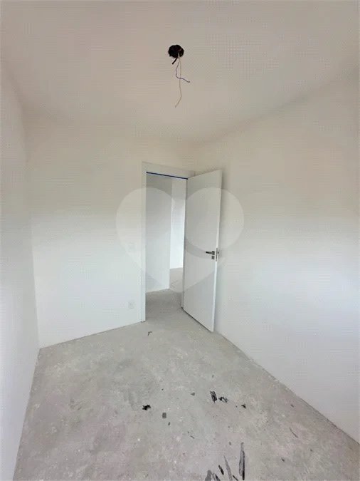 46 m², 2 dormitórios, suíte e lazer completo no rooftop, próximo ao metrô