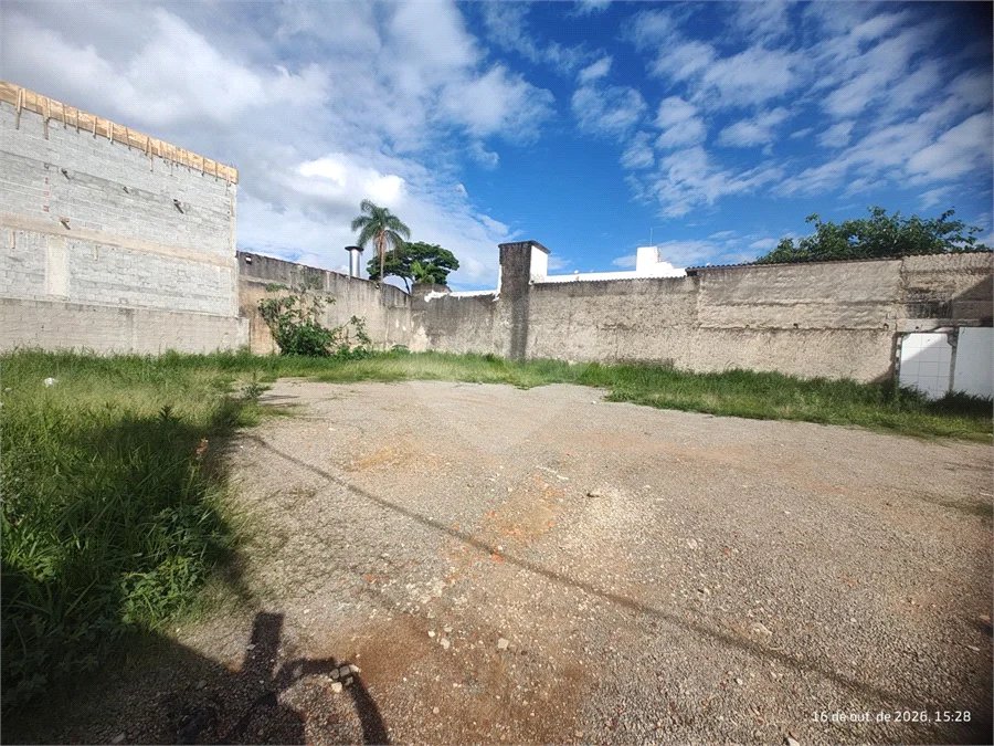 Terreno em Atibaia com 600 metros, pronto para construir, perfil para projetos residenciais e comerciais, excelente localização