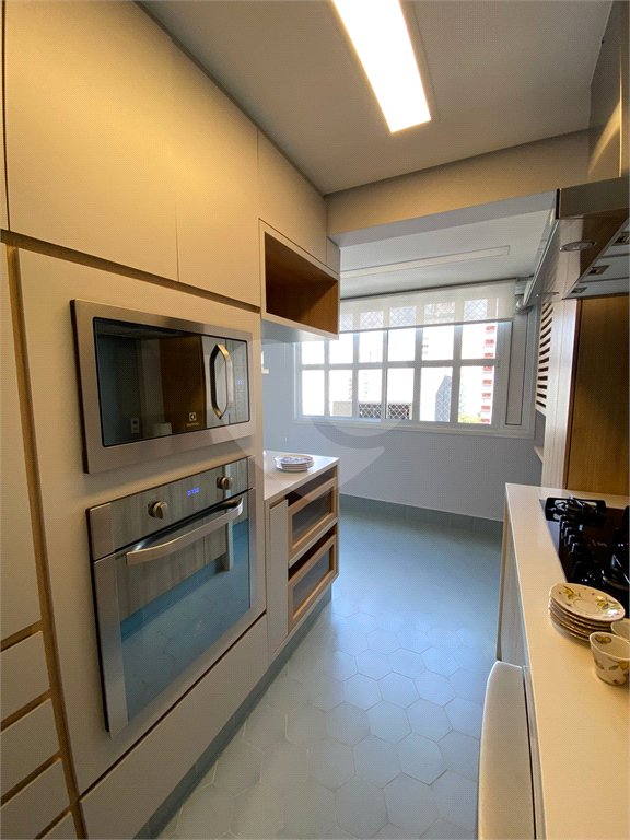 Apartamento reformado de 96m² no coração do Jardins!