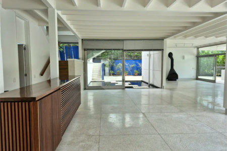 Casa a venda ou locação no Tamboré 1