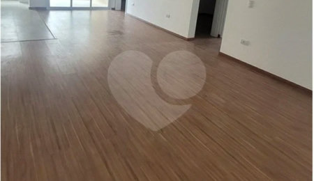 Apartamento à venda com 3 quartos, sendo 1 suíte,  em Jardim Elvira Dias, Poços de Caldas, MG