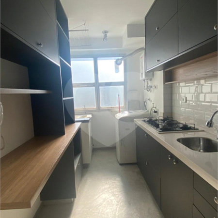 Apartamento á venda - Moema