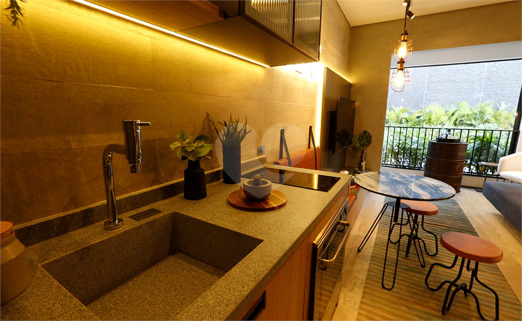 APARTAMENTO Á VENDA EM SP LUZ CENTRO