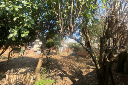 Terreno com 150,00 m² de área .