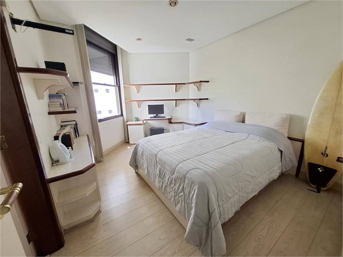 Apartamento, a venda, com 300m² de área privativa, 4 suítes, 4 vagas - Santana / SP