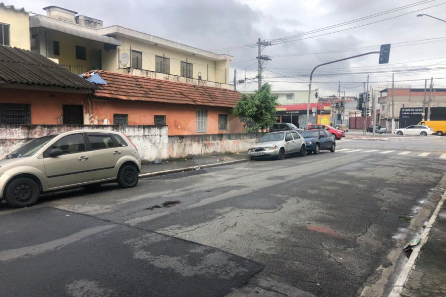 TERRENO DE ESQUINA IMIRIM