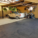 Casa com Salão Comercial no Aracy
