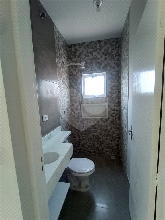 Casa térrea à venda em Nazaré Paulista/SP, no loteamento Quintas de São José