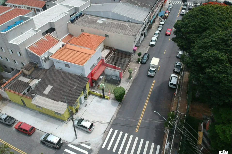 Ótimo Prédio Comercial !! Vende Total ou Aluga andar superior..OPORTUNIDADE !