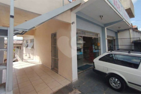 Casa e Salão Comercial a venda em Louveira - SP
