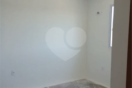 Apartamento à venda com 2 quartos em Jardim Esmeraldina, Campinas, SP