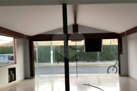 Salão 110m² comercial na Lucas Nogueira Garcez - Atibaia- SP