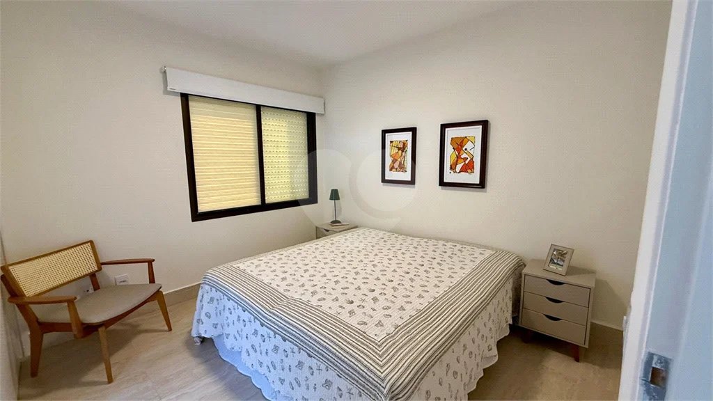 Apartamento à venda com 3 quartos, sendo 2 suítes, em Riviera de São Lourenço, Bertioga, SP