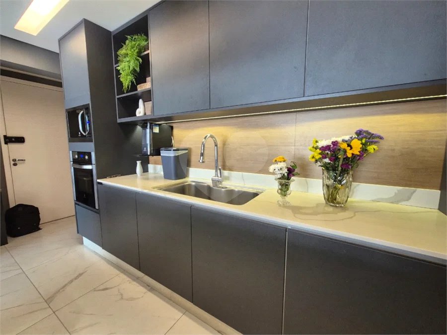 Apartamento à venda com 3 suítes em Vila Mascote, São Paulo, SP
