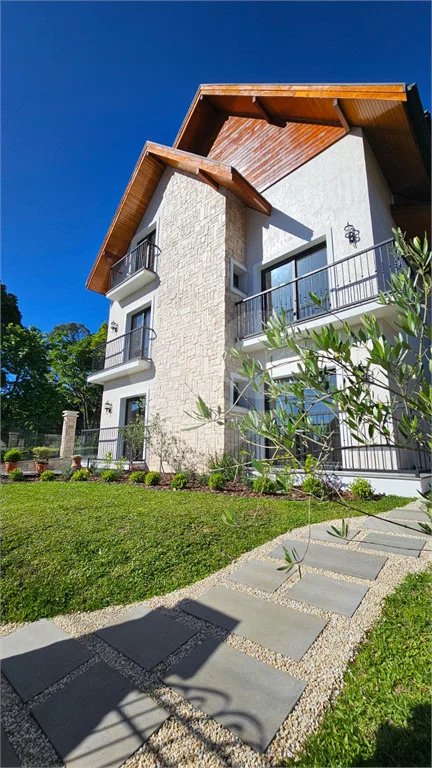 Cobertura 2 suítes em Gramado-RS - Ótima oportunidade para investimento!