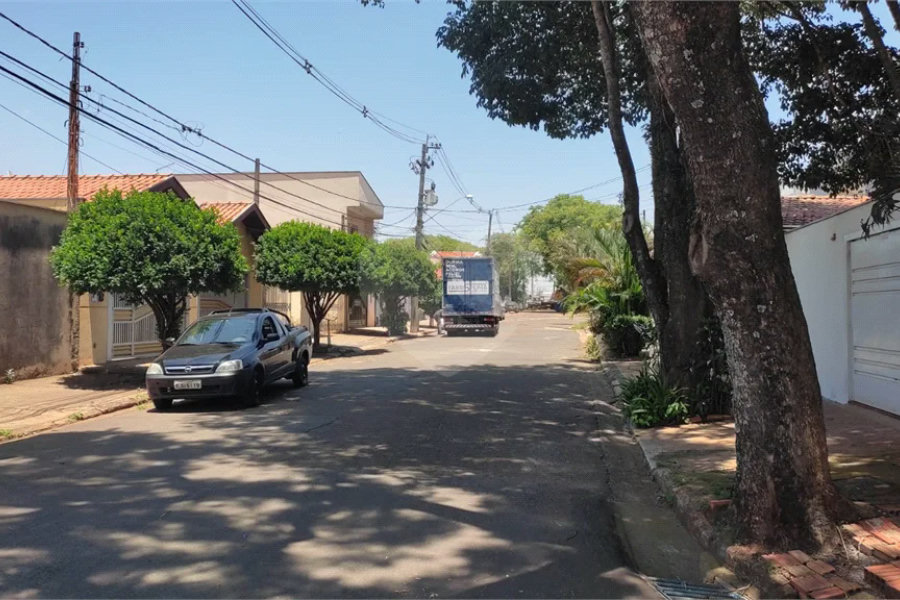 Vende-se terreno Parque Taquaral