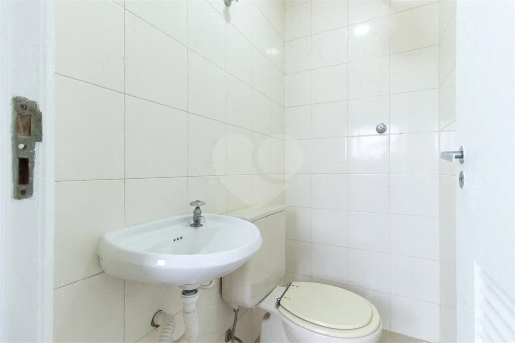 Apartamento a Venda na Chácara Santo Antônio, 163 m², 3 suítes, 2 vagas,, lazer e próximo ao parque