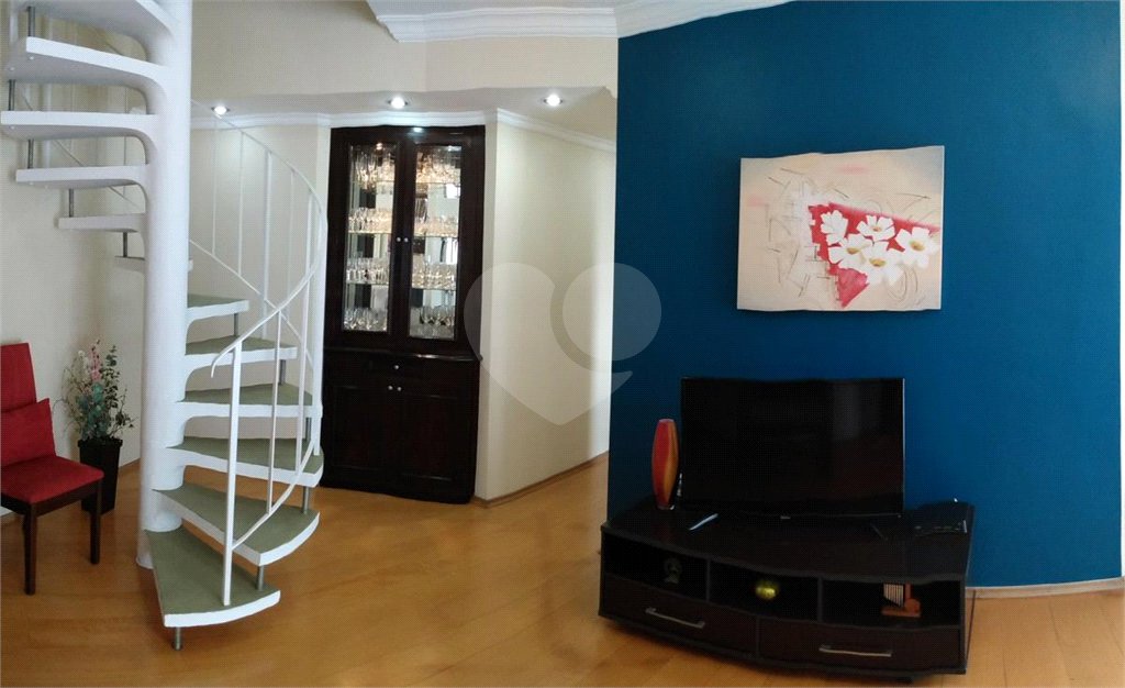 Cobertura Duplex com 156m2 no Ipiranga com 3 dormitórios sendo 1 suíte, espaço gourmet, 3 vagas