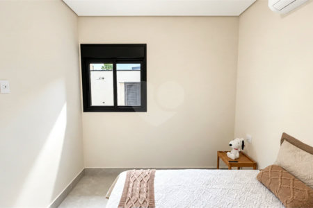 Indaiatuba - Casa condomínio Park Vista Real - AT : 200m - AC : 140m - Boiller Instalado - torneiras quentes - 3 quartos : sendo 1 suite - Suite - Ar Condicionado Samsung 12 Btu’s; arandelas de cabeceira , Dommus Closet . Esquadria , porta automática . 2 Quartos - Ar Condicionado Samsung 9 Bt