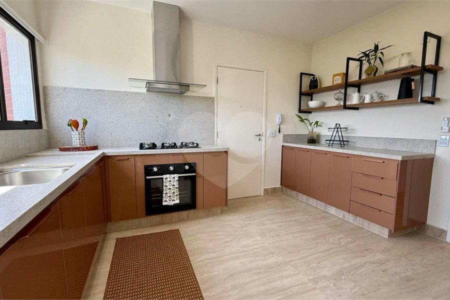 Apartamento à venda com 3 quartos, sendo 2 suítes, em Riviera de São Lourenço, Bertioga, SP