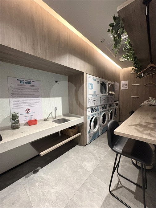 Lindo apartamento para alugar com 30 m2, 1 quarto e 1 banheiro, no melhor da Vila Mariana