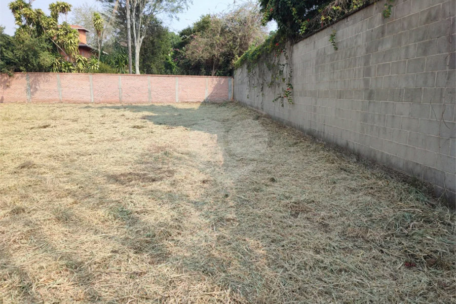 Oportunidade Imperdível: Terreno à Venda no Bairro Santa Rita!