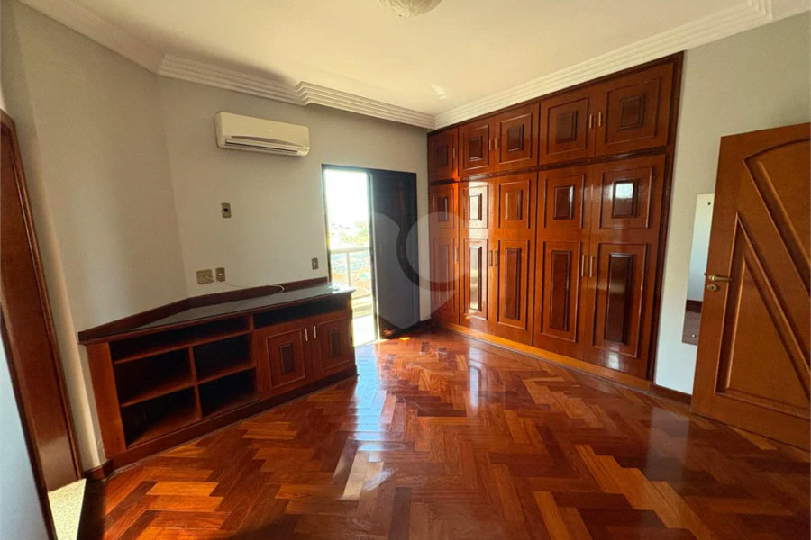 Apartamento disponível no Edifício Palladium no Centro de Piracicaba - SP.