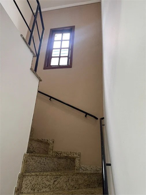 Sobrado à venda ou para alugar com 3 suítes em Vila Sônia, São Paulo, SP