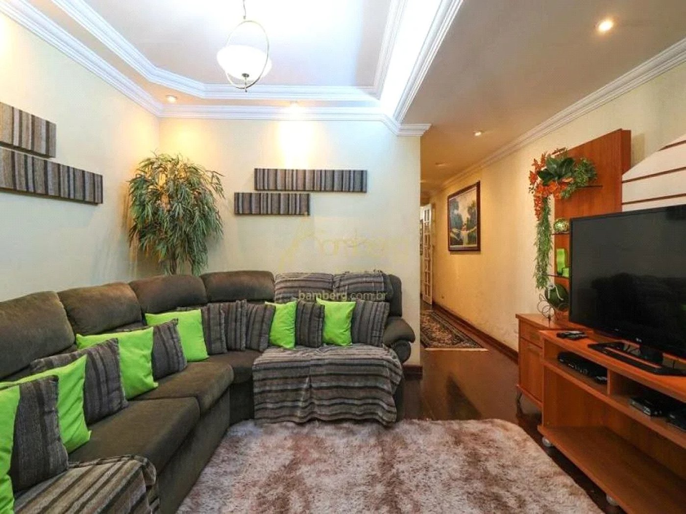 Casa à venda com 4 quartos, sendo 2 suítes, em Jardim Trussardi, São Paulo, SP