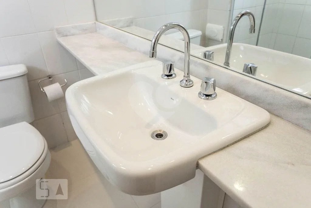 Apartamento à venda com 3 quartos, sendo 1 suíte, em Brooklin, São Paulo, SP
