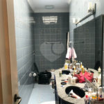 Sobrado com 363m² à venda no Alto da Moóca - 3 suítes e 6 vagas.