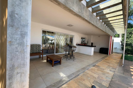 Casa à venda com 3 suítes no condomínio Damha II, São Carlos - SP