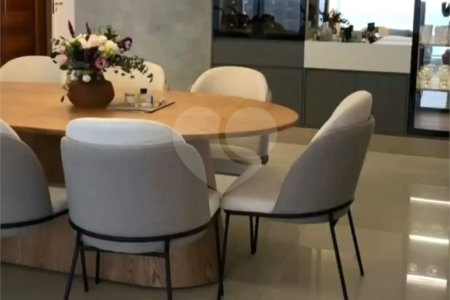 237 m² DE SOFISTICAÇÃO NO IPIRANGA – 4 SUÍTES, VARANDA GOURMET E CONDOMÍNIO CLUBE COMPLETO
