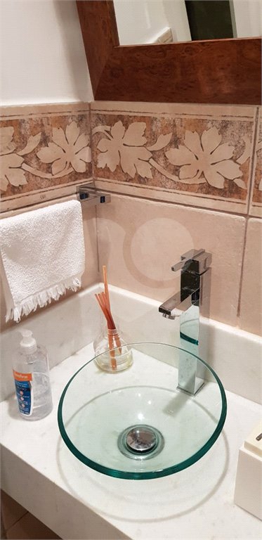 APARTAMENTO DE FINO TRATO - UM POR ANDAR NA MOOCA BELO