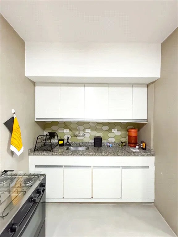 Apartamento de 80m² a venda e locação em Moema - 02 dorm, 02 Banheiros 01 Vaga