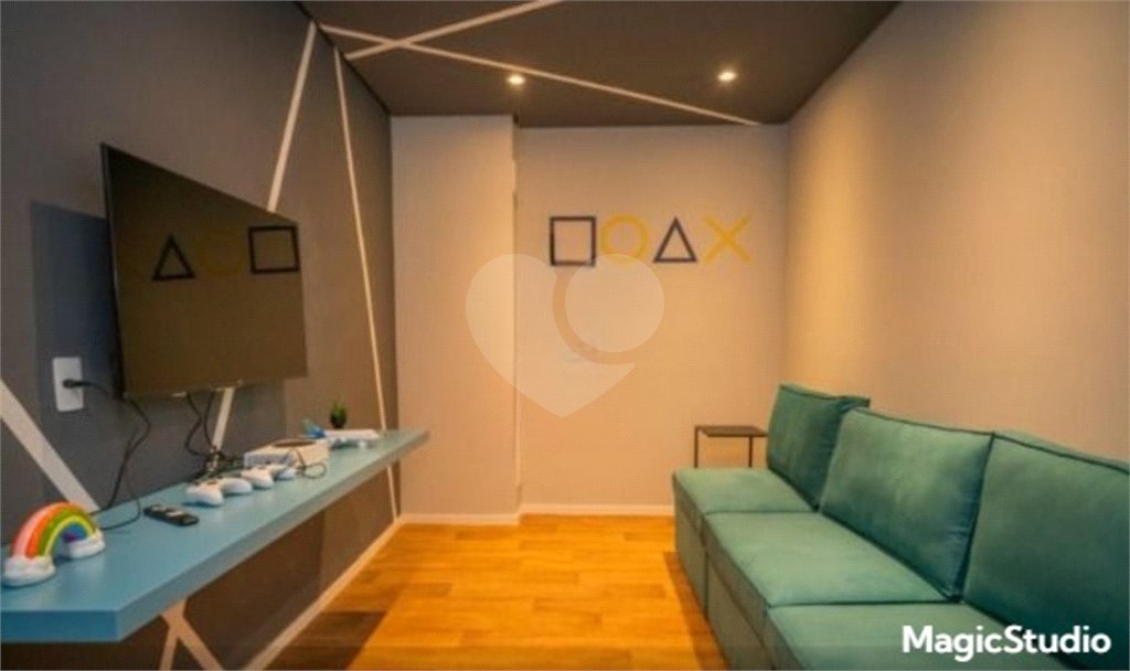 Apartamento com 46m² , 2 dormitórios , à venda na Moóca.