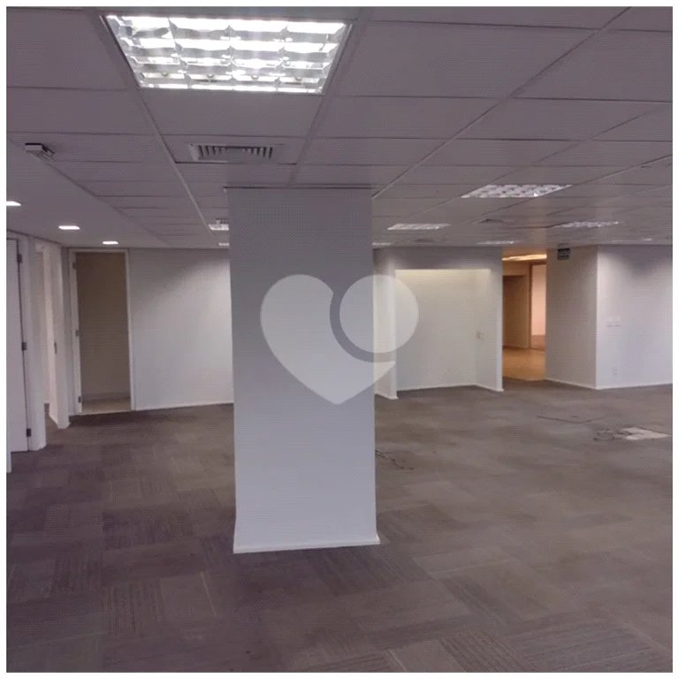 Conjunto comercial para locação na Vila Olímpia 384,81 m², 7 vagas de garagem