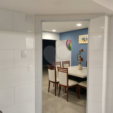 Belíssimo apartamento de 168,62m² no Belenzinho todo reformado com 3 dorm e 2 vagas .Aceita Permuta