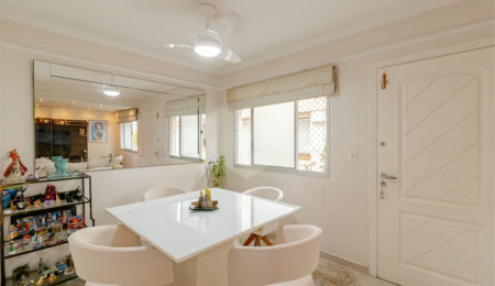 Casa à venda com 3 quartos, sendo 1 suíte, no condomínio Mirante Bello, São Paulo - SP