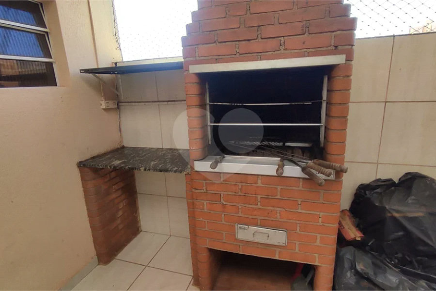 Apartamento à venda no Edifício Amarante no Bairro Jaraguá em Piracicaba - SP.