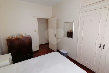APARTAMENTO COBERTURA Á VENDA COM 200m2 ÍCONE NA BELA VISTA